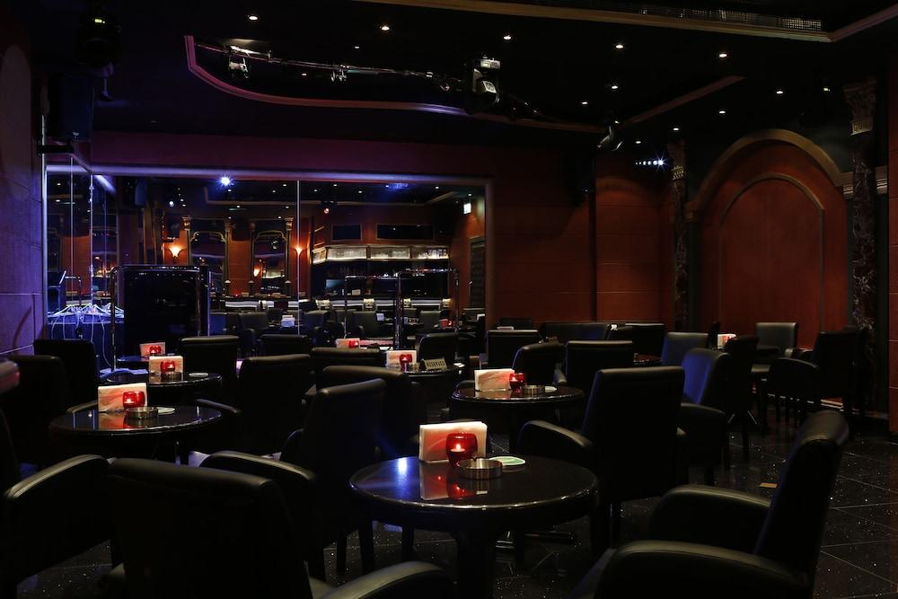 Broadway Hotel Dubai Exterior foto
