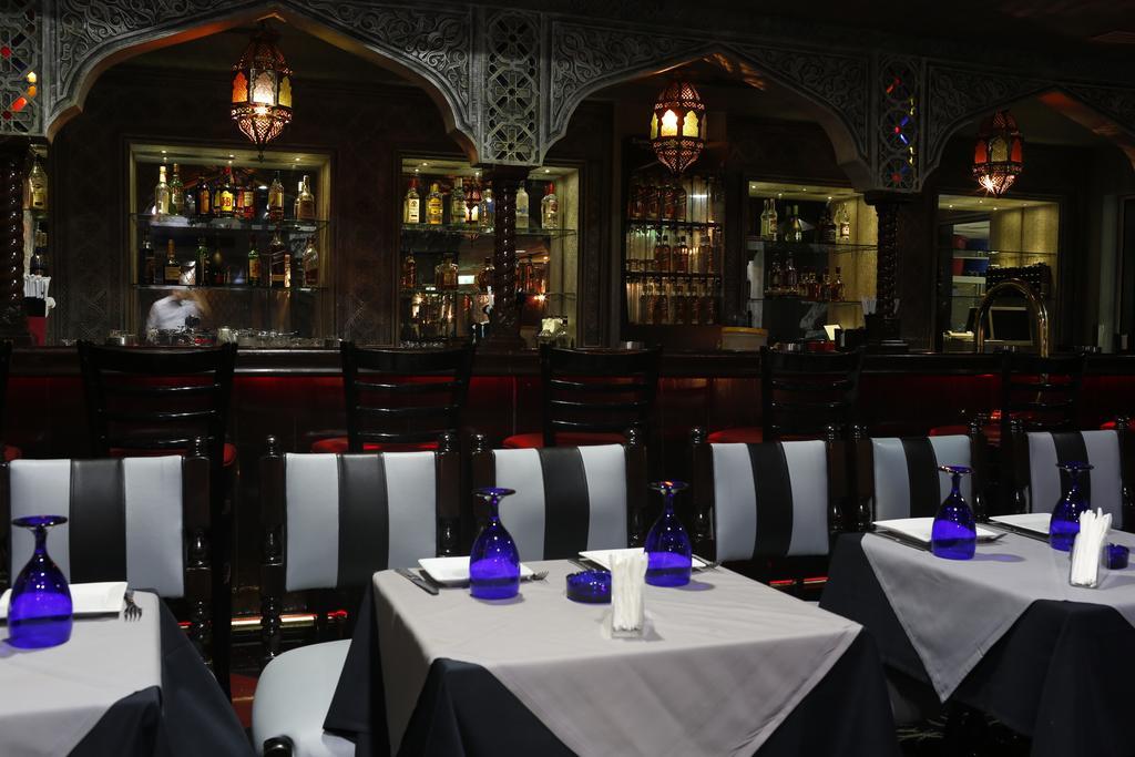 Broadway Hotel Dubai Exterior foto