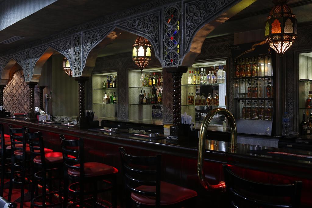 Broadway Hotel Dubai Exterior foto