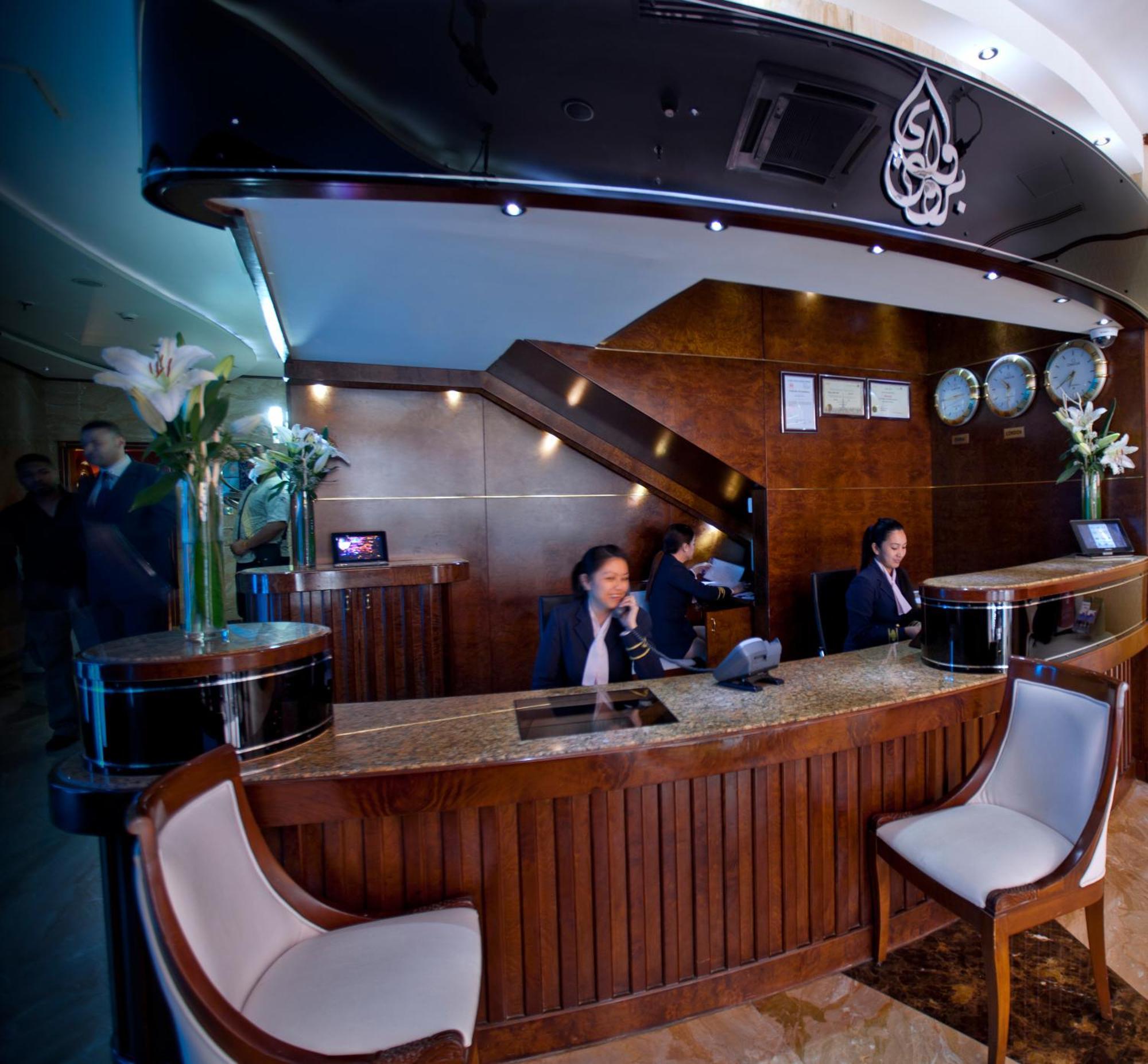 Broadway Hotel Dubai Exterior foto