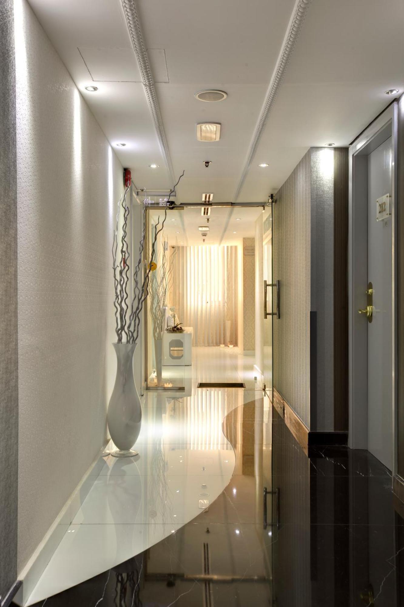 Broadway Hotel Dubai Exterior foto